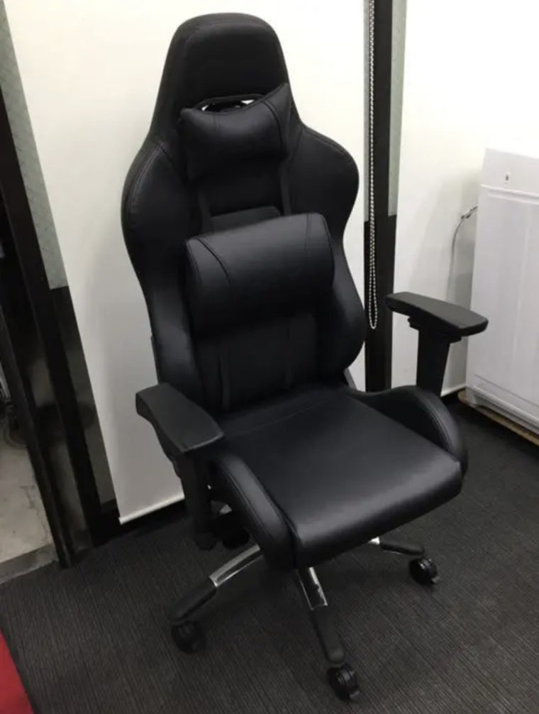 名古屋市 AKRacing ゲーミングチェア AKR-PREMIUM の買取実績