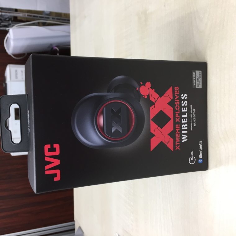 愛知県 Jvc ワイヤレスイヤホン HA-XC50T-B の買取実績